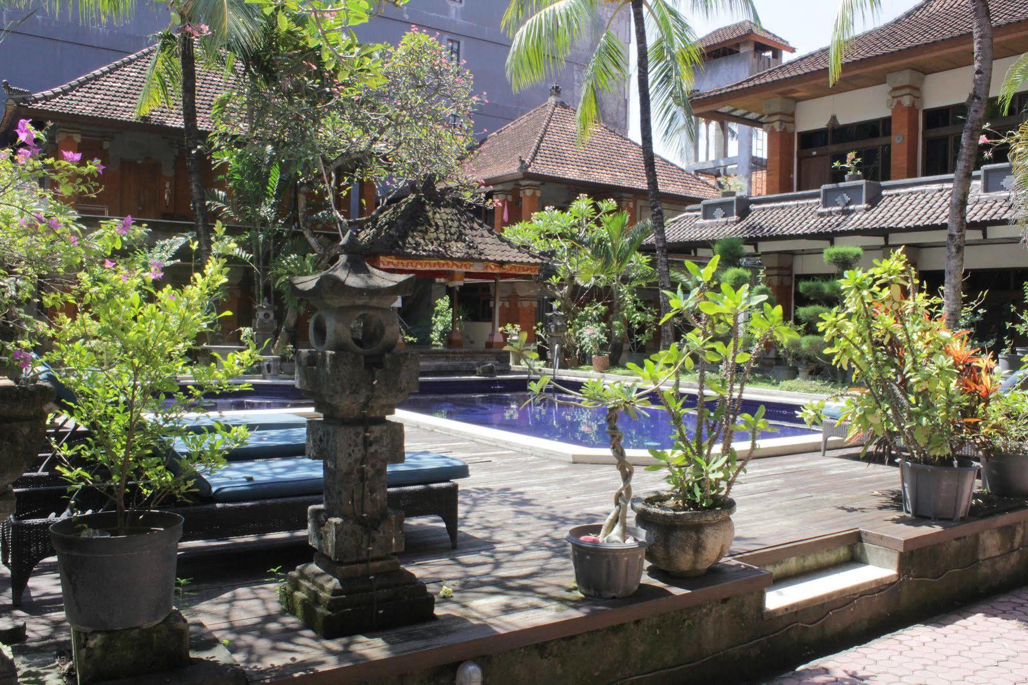 קוטה לומבוק Hotel Puri Tanah Lot מראה חיצוני תמונה