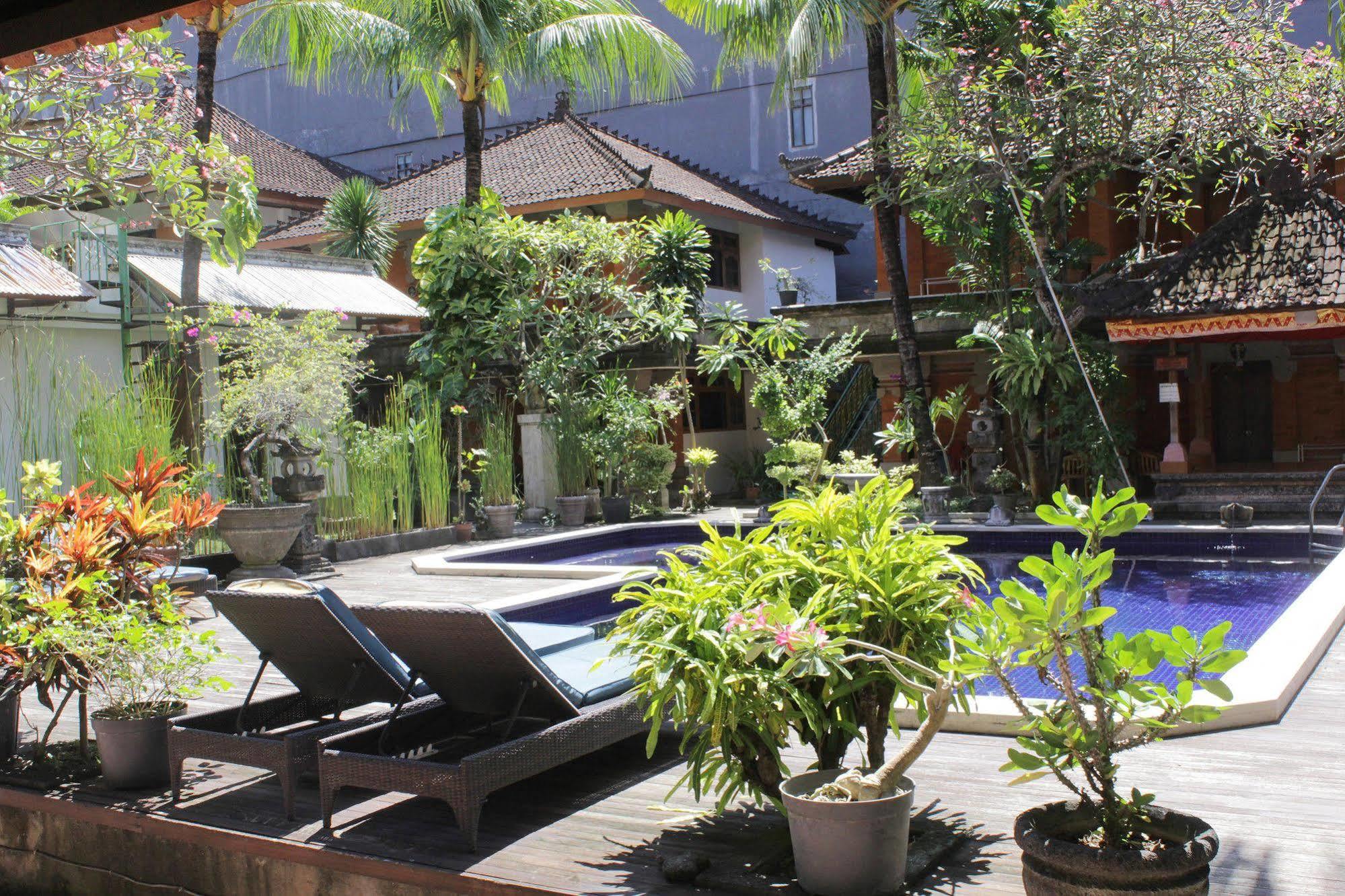 קוטה לומבוק Hotel Puri Tanah Lot מראה חיצוני תמונה